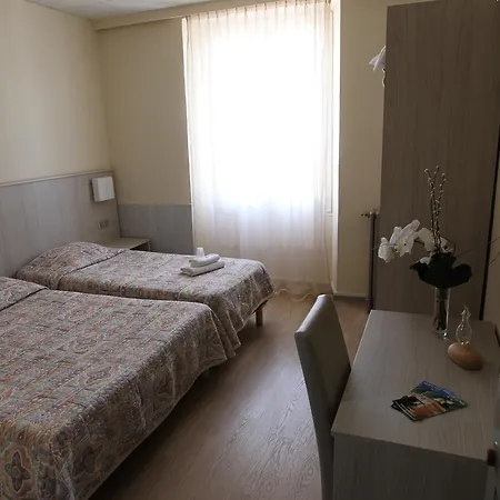 De La Paix Otel Corte (Corsica)