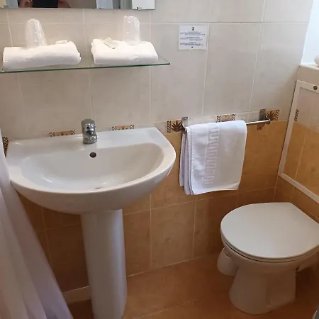 De La Paix Szálloda 2*